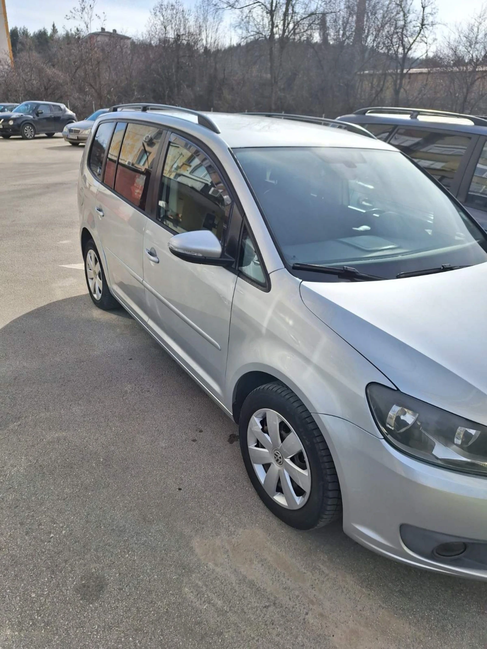 VW Touran 1.4 бензин/метан, снимка 2 - Автомобили и джипове - 54937334