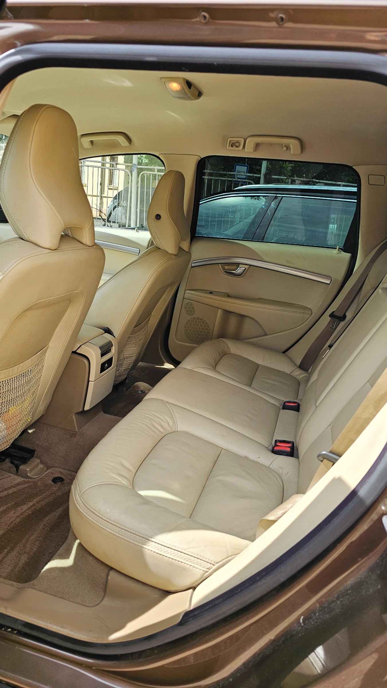 Volvo Xc70 2.4 D5, снимка 7 - Автомобили и джипове - 54976186