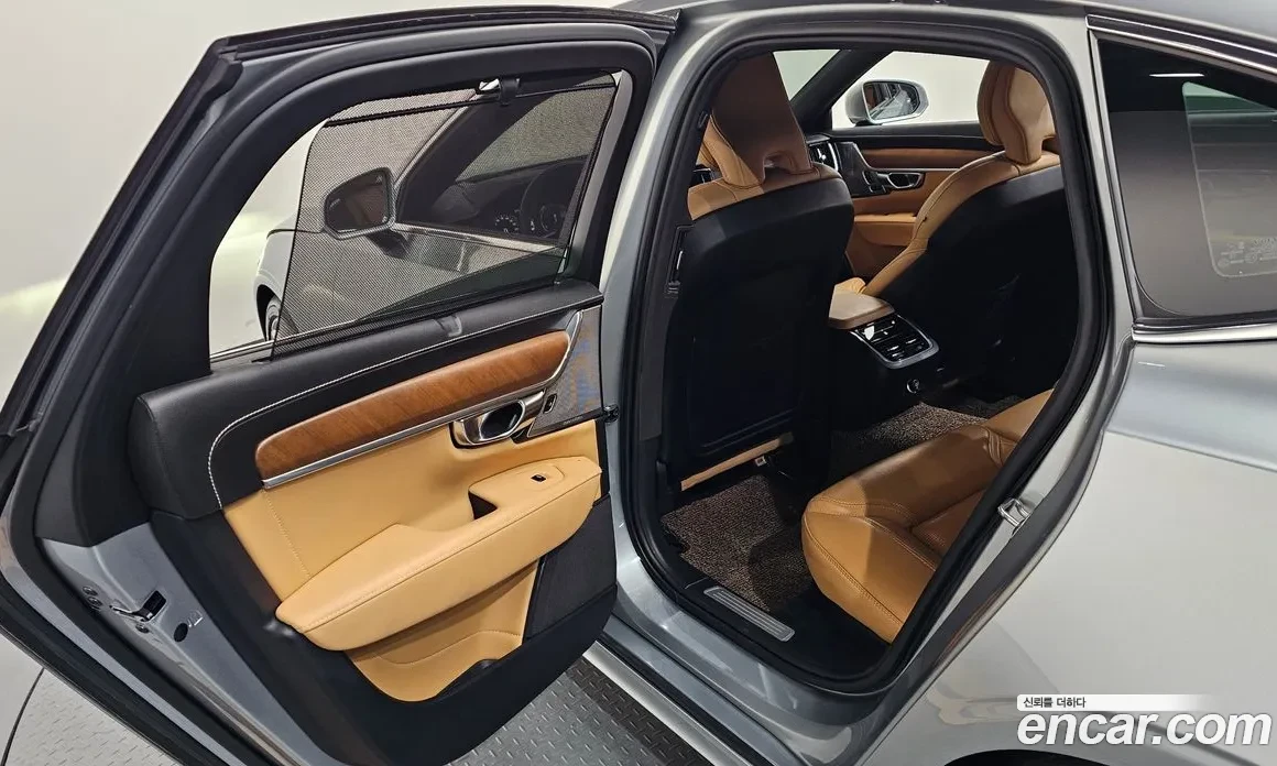 Volvo S90 2.0 T5 Inscription , снимка 11 - Автомобили и джипове - 55014140