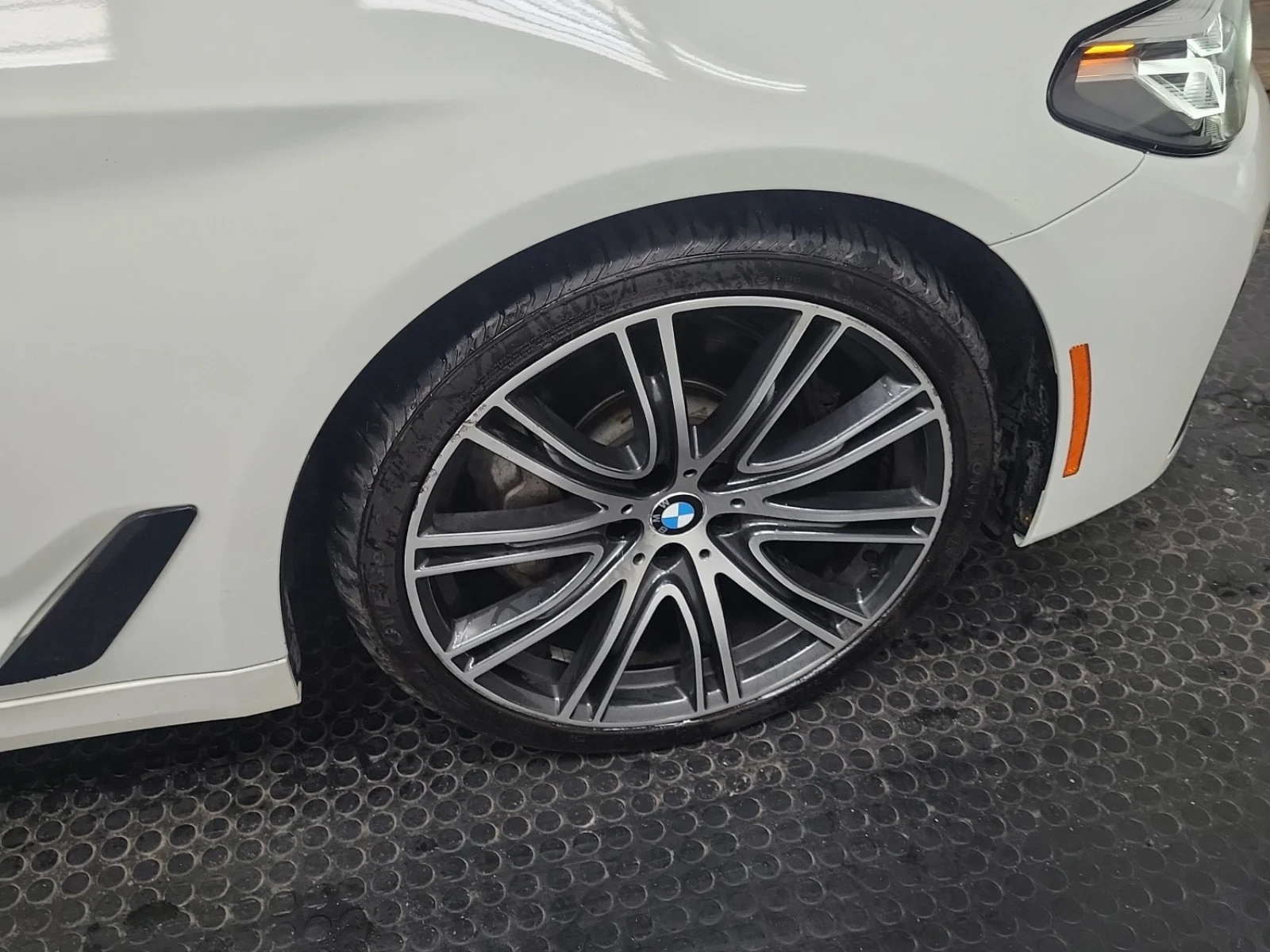 BMW 530 XDRIVE* ПОДГРЕВ* ПАМЕТ* ШИБИДАХ* CARFAX, снимка 7 - Автомобили и джипове - 55086780