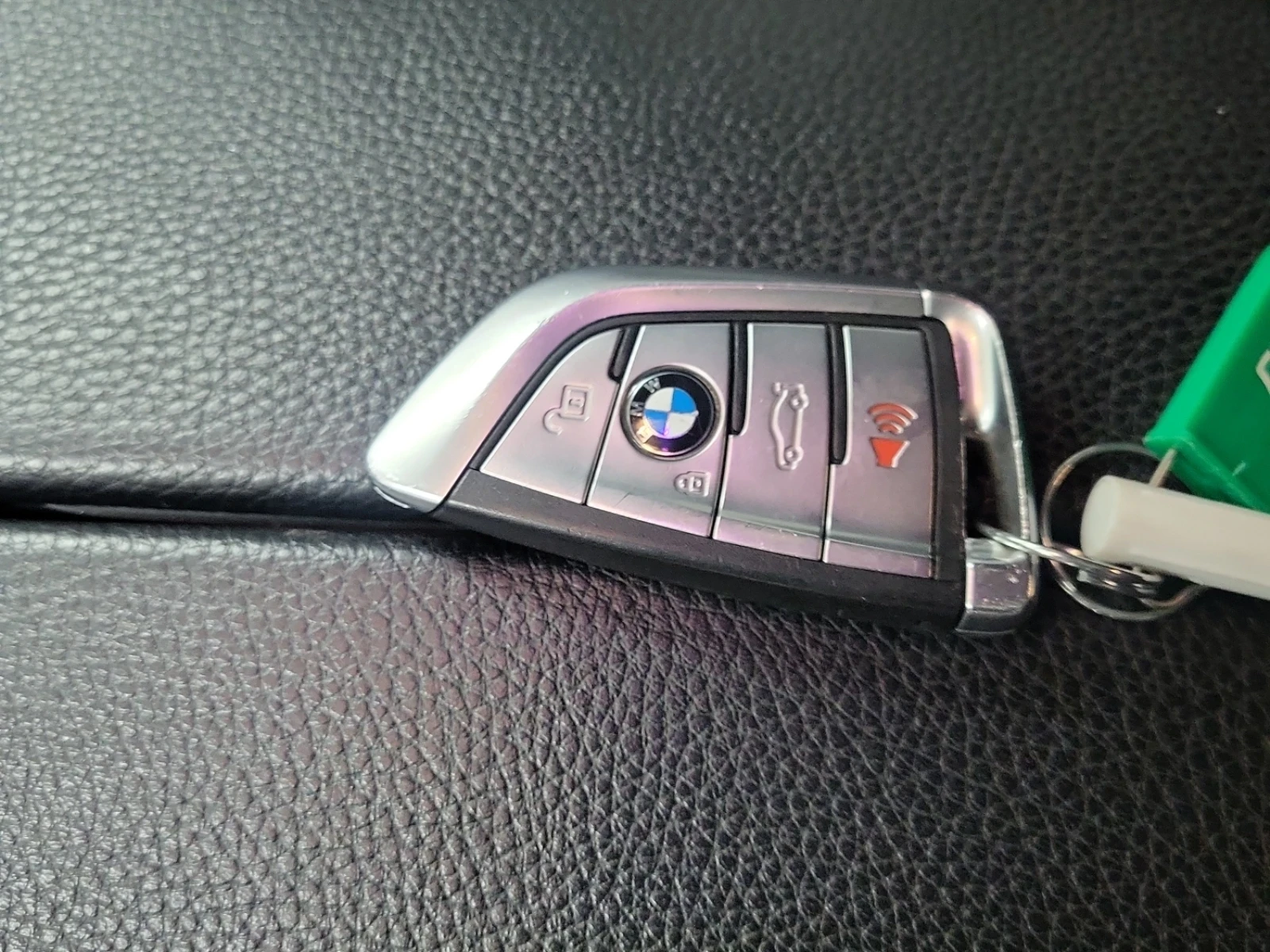 BMW 530 XDRIVE* ПОДГРЕВ* ПАМЕТ* ШИБИДАХ* CARFAX, снимка 9 - Автомобили и джипове - 55086780