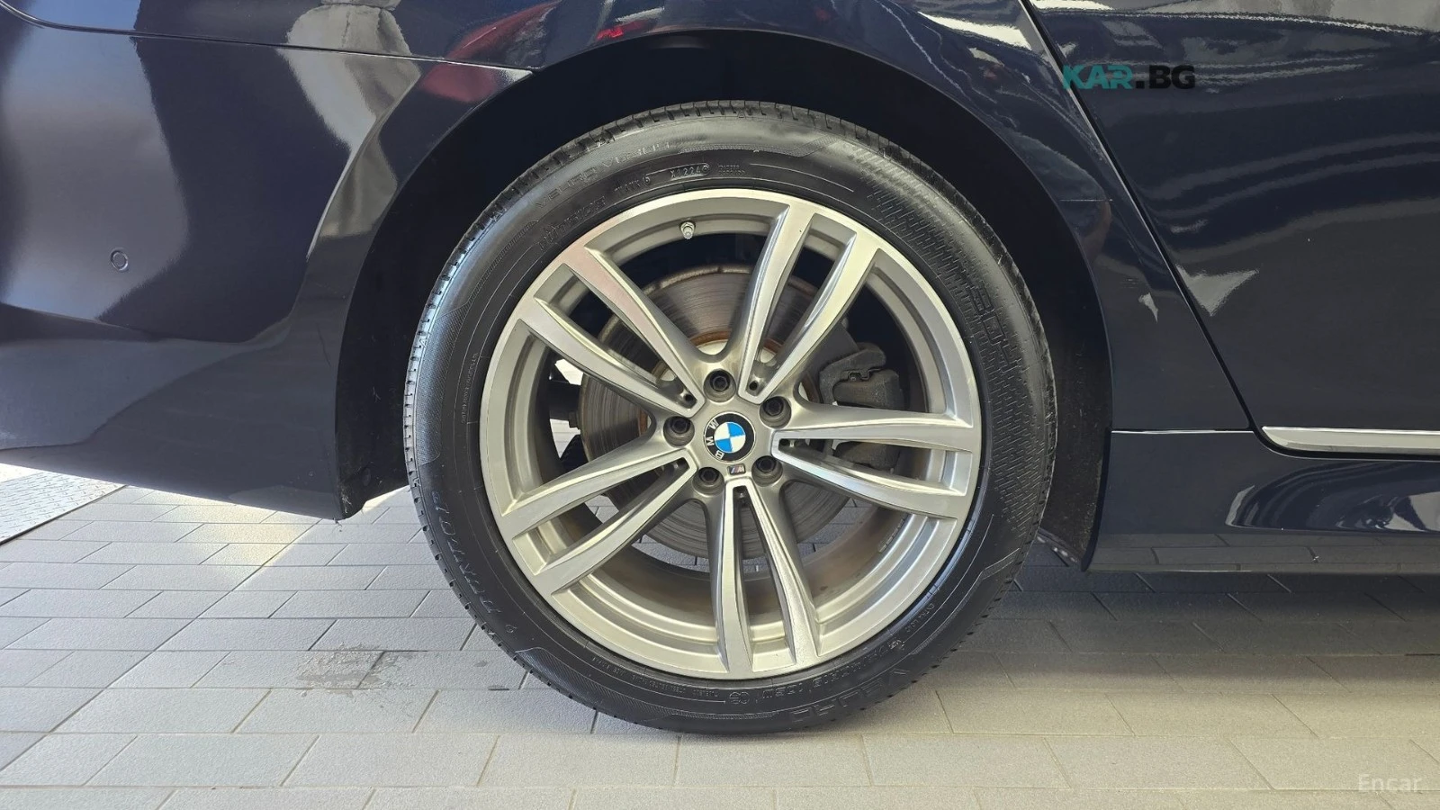 BMW 740 Li / XDRIVE / M PKG / TV / МАСАЖ / ОБДУХ / ФУЛЛ, снимка 5 - Автомобили и джипове - 55265214
