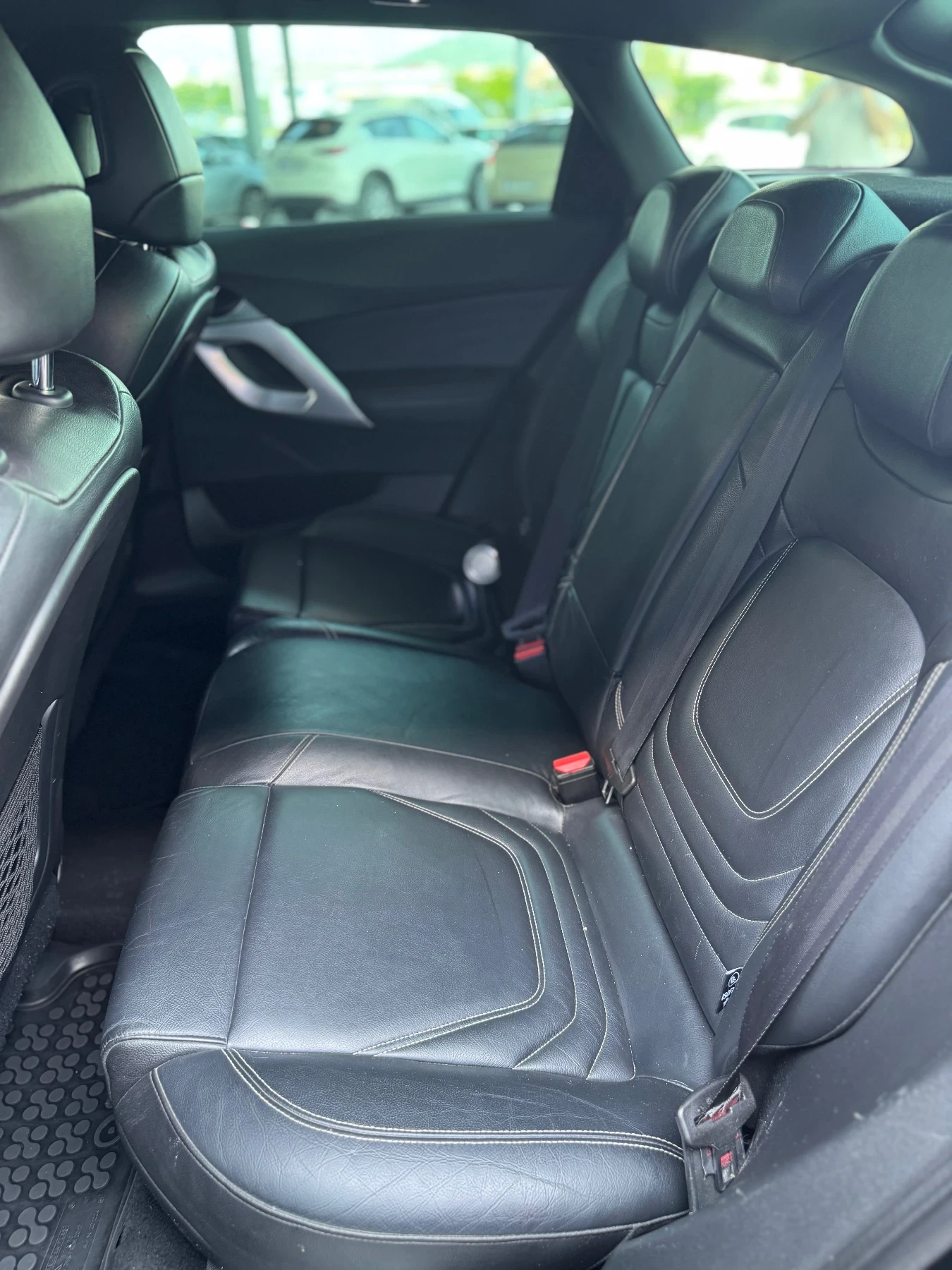 Citroen DS5, снимка 7 - Автомобили и джипове - 55354510