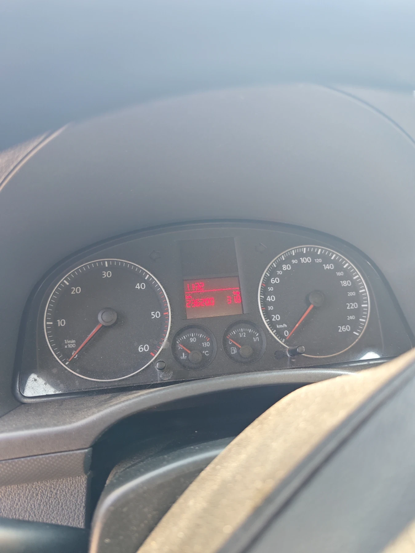 VW Caddy Life, снимка 10 - Автомобили и джипове - 55669886