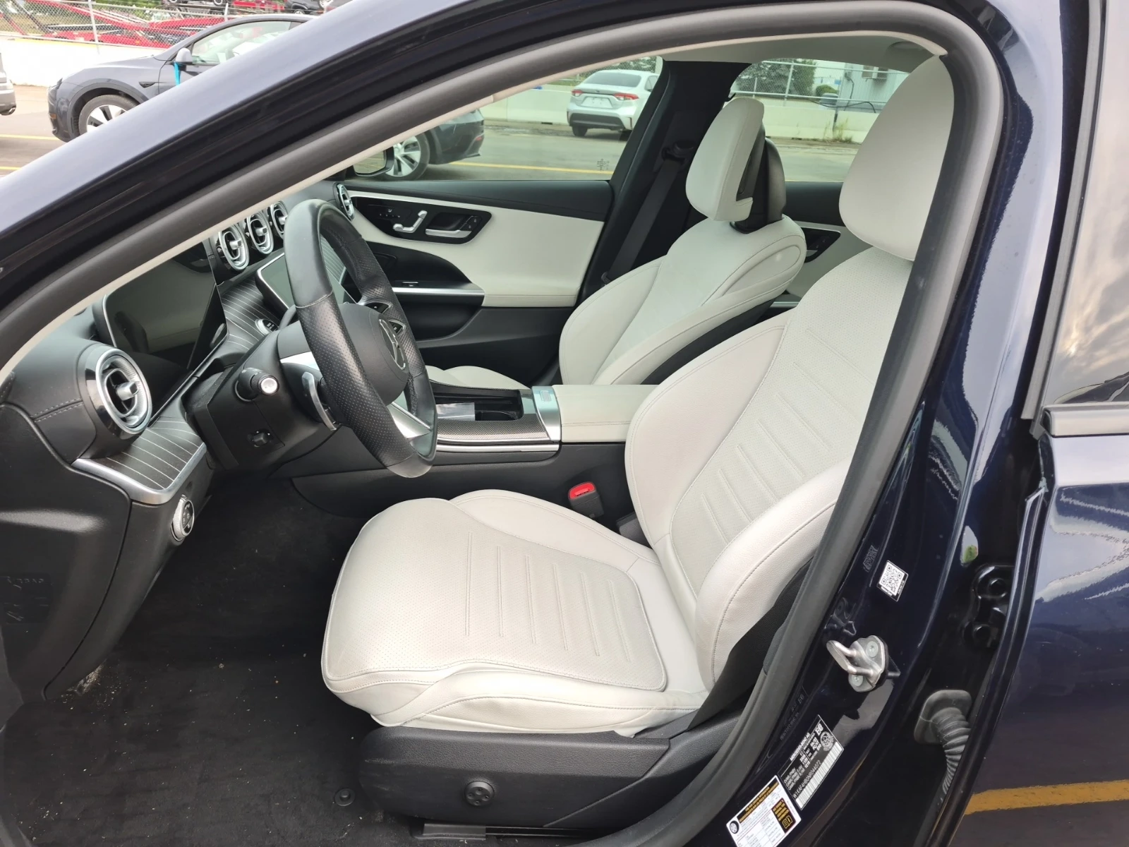 Mercedes-Benz C 300 | 2022 | 2.0 Hybrid | 258 к.с. | AWD | 42 760 km, снимка 7 - Автомобили и джипове - 55750518