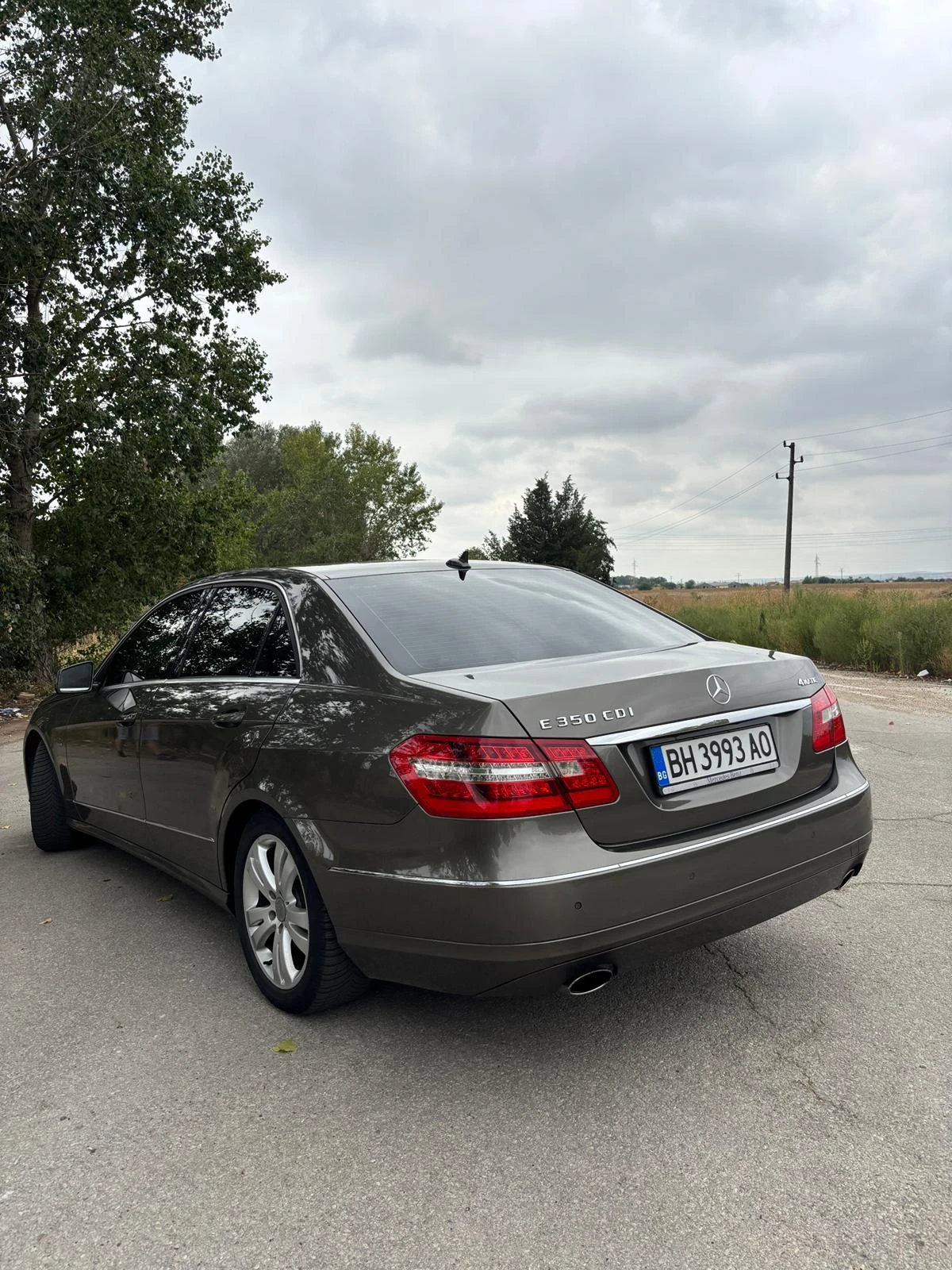Mercedes-Benz E 350, снимка 2 - Автомобили и джипове - 55852802