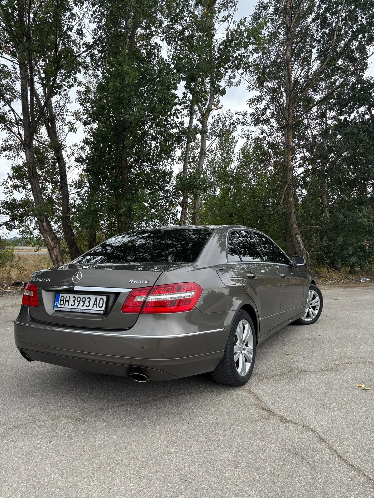 Mercedes-Benz E 350, снимка 7 - Автомобили и джипове - 55852802