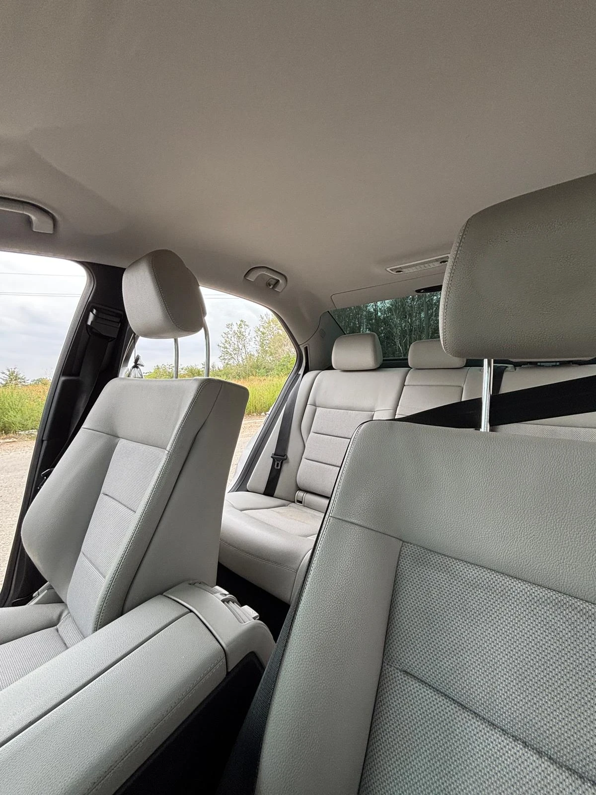 Mercedes-Benz E 350, снимка 12 - Автомобили и джипове - 55852802