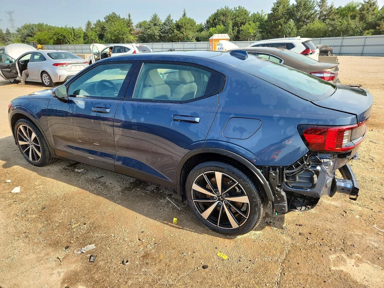 Polestar 2 LONG RANGE DUAL MOTOR ALL-WHEEL DRIVE, снимка 2 - Автомобили и джипове - 55898277
