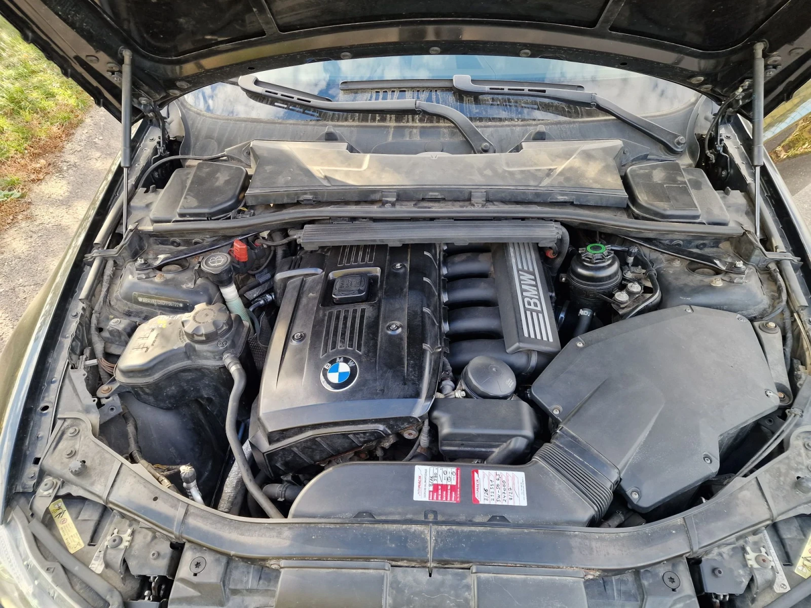 BMW 330 M-Packet, снимка 3 - Автомобили и джипове - 56545712