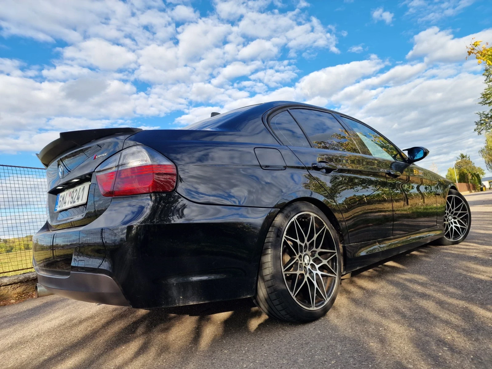 BMW 330 M-Packet, снимка 9 - Автомобили и джипове - 56545712