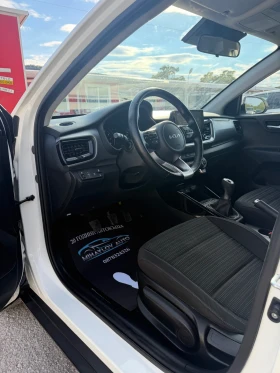 Kia Stonic 1.0 T-GDI MHEV 150 050km/КАТО НОВА/CARPLAY/Камера | Auto.bg — изображение 9
