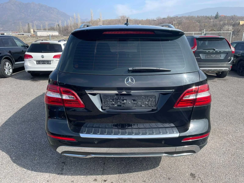 Mercedes-Benz ML 350 3.0* 258к.с.* КАТО НОВ* , снимка 6 - Автомобили и джипове - 47534387