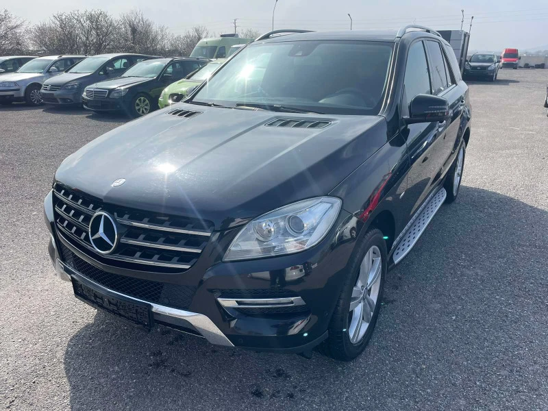 Mercedes-Benz ML 350 3.0* 258к.с.* КАТО НОВ* , снимка 1 - Автомобили и джипове - 47534387