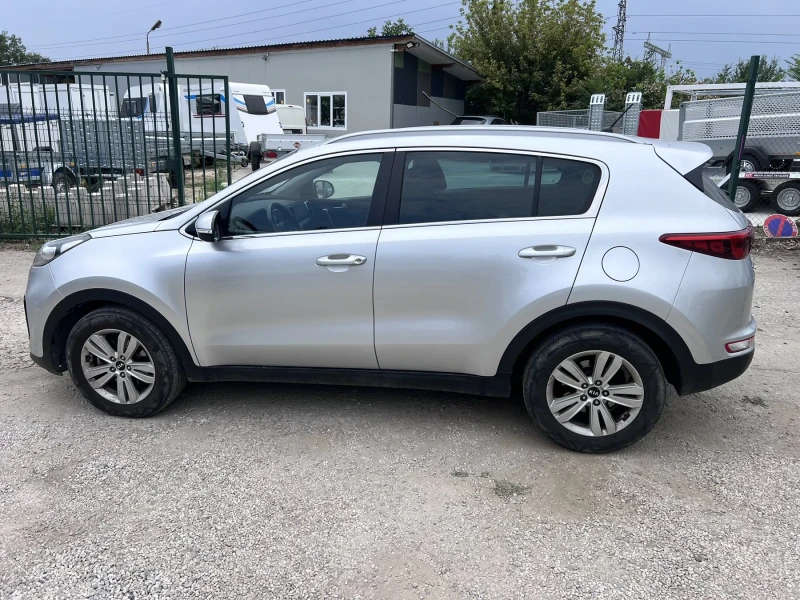 Kia Sportage, снимка 3 - Автомобили и джипове - 47302085