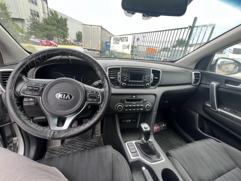 Kia Sportage, снимка 9 - Автомобили и джипове - 47302085