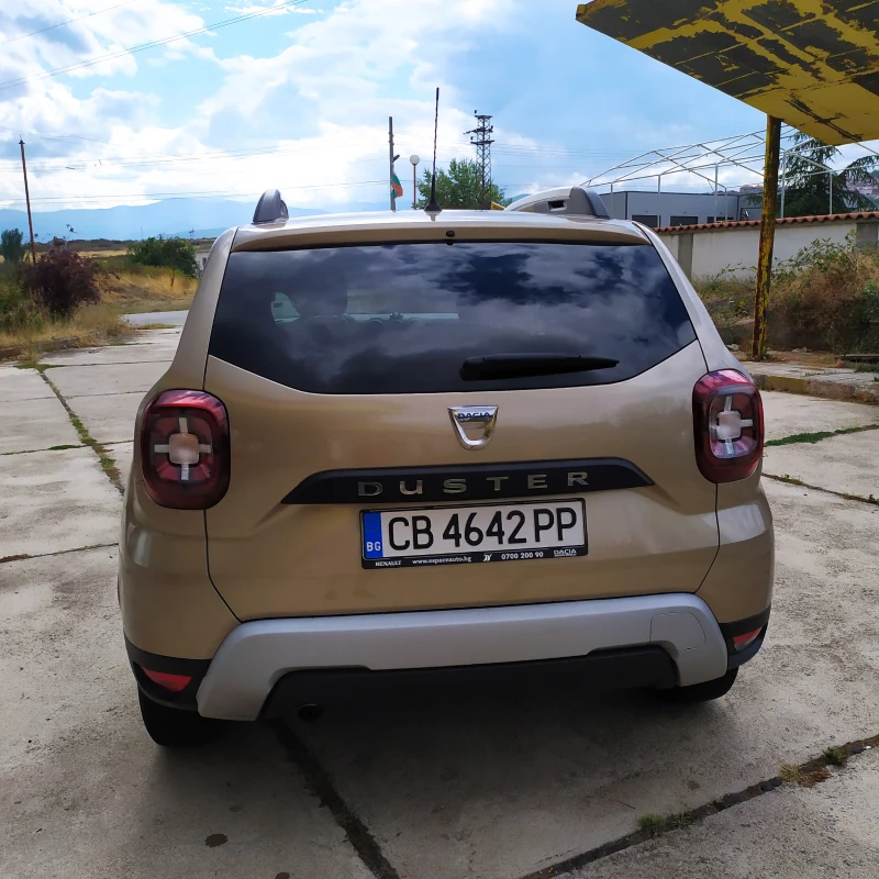 Dacia Duster, снимка 5 - Автомобили и джипове - 47232393