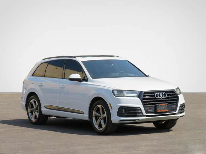 Audi Q7 3.0 S-Line TFSI Progressiv w/360* Cam Panoroof Car