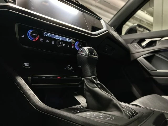 Audi Q3 quattro Progressiv 45 TFSI АвтоКредит (ЦЕНА ДО БГ), снимка 5 - Автомобили и джипове - 54102617