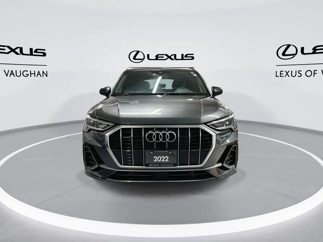 Audi Q3 quattro Progressiv 45 TFSI АвтоКредит (ЦЕНА ДО БГ), снимка 2 - Автомобили и джипове - 54102617