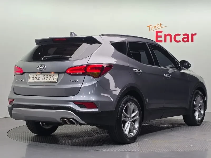 Hyundai Santa fe PRIME DIESEL 2.0 2WD EXCLUSIVE, снимка 2 - Автомобили и джипове - 55087722