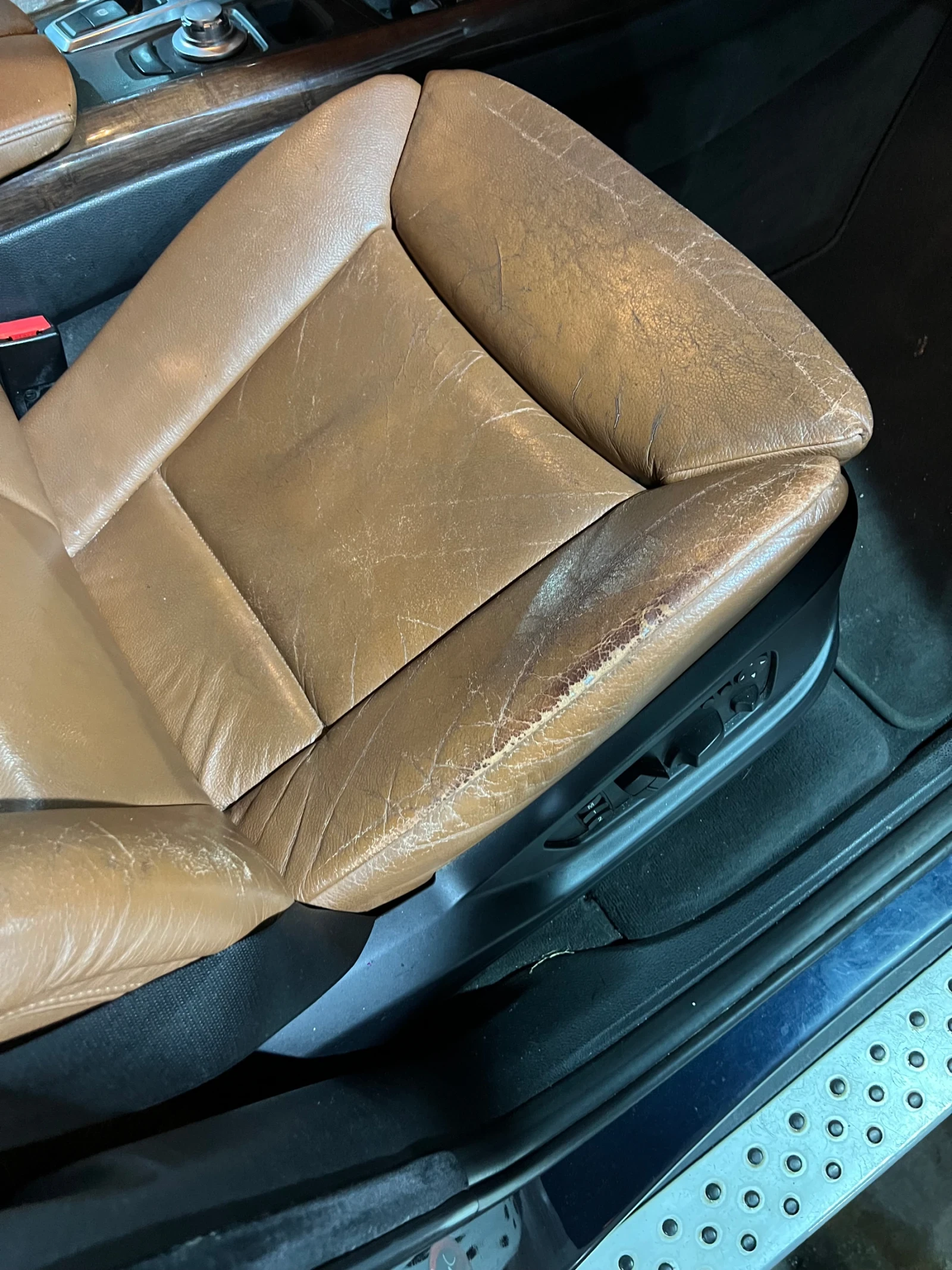 BMW X5 BMW X5 E70 / Козметични забележки - изображение 8