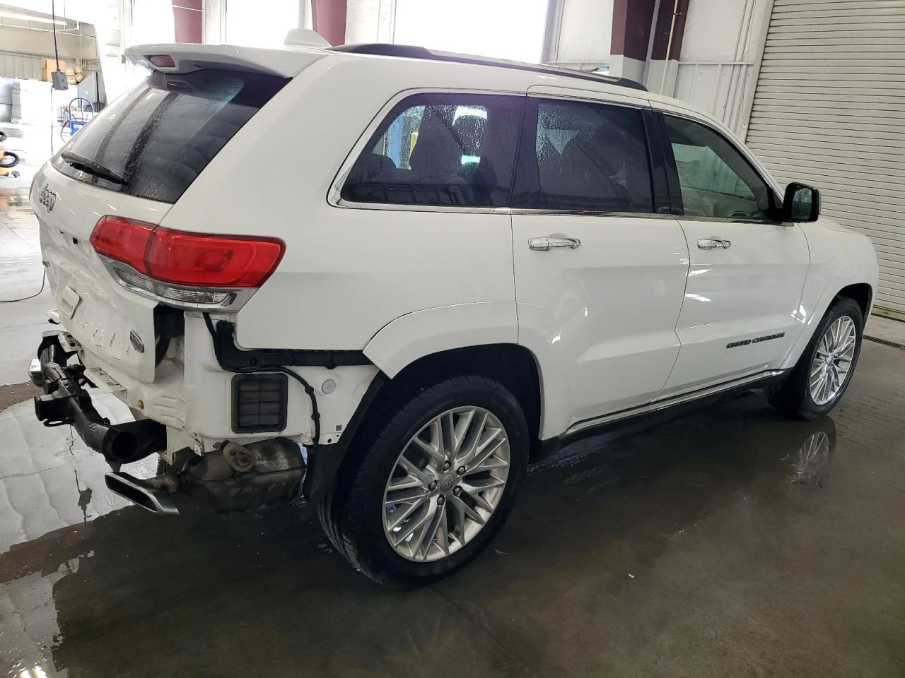 Jeep Grand cherokee SUMMIT 3.6L 4x4/DISTRONI/ОБДУХВАНЕ/FULL - изображение 6
