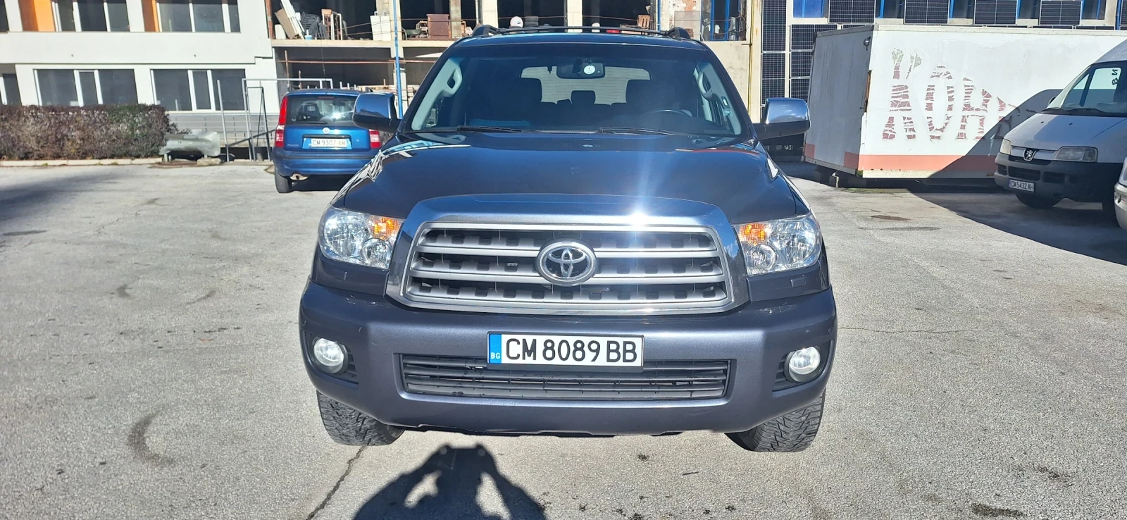 Toyota Sequoia Limited - изображение 3