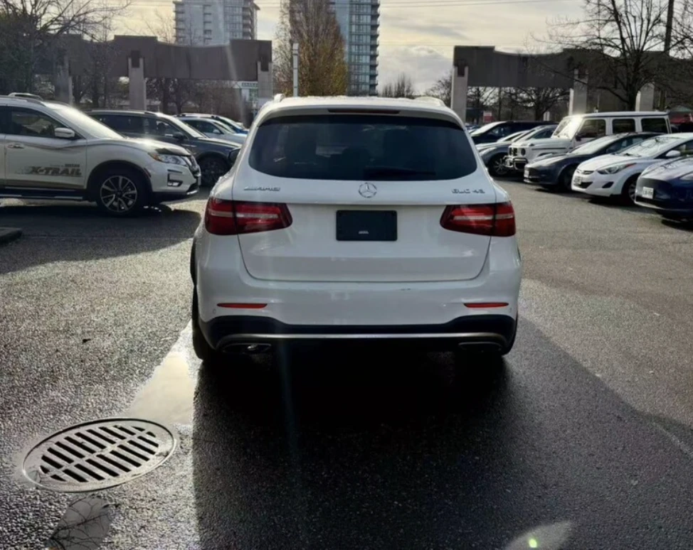 Mercedes-Benz GLC 43 AMG ПОДГРЕВ* 360КАМЕРА* LANE* ASSIST* КЕЙЛЕС*  - изображение 8