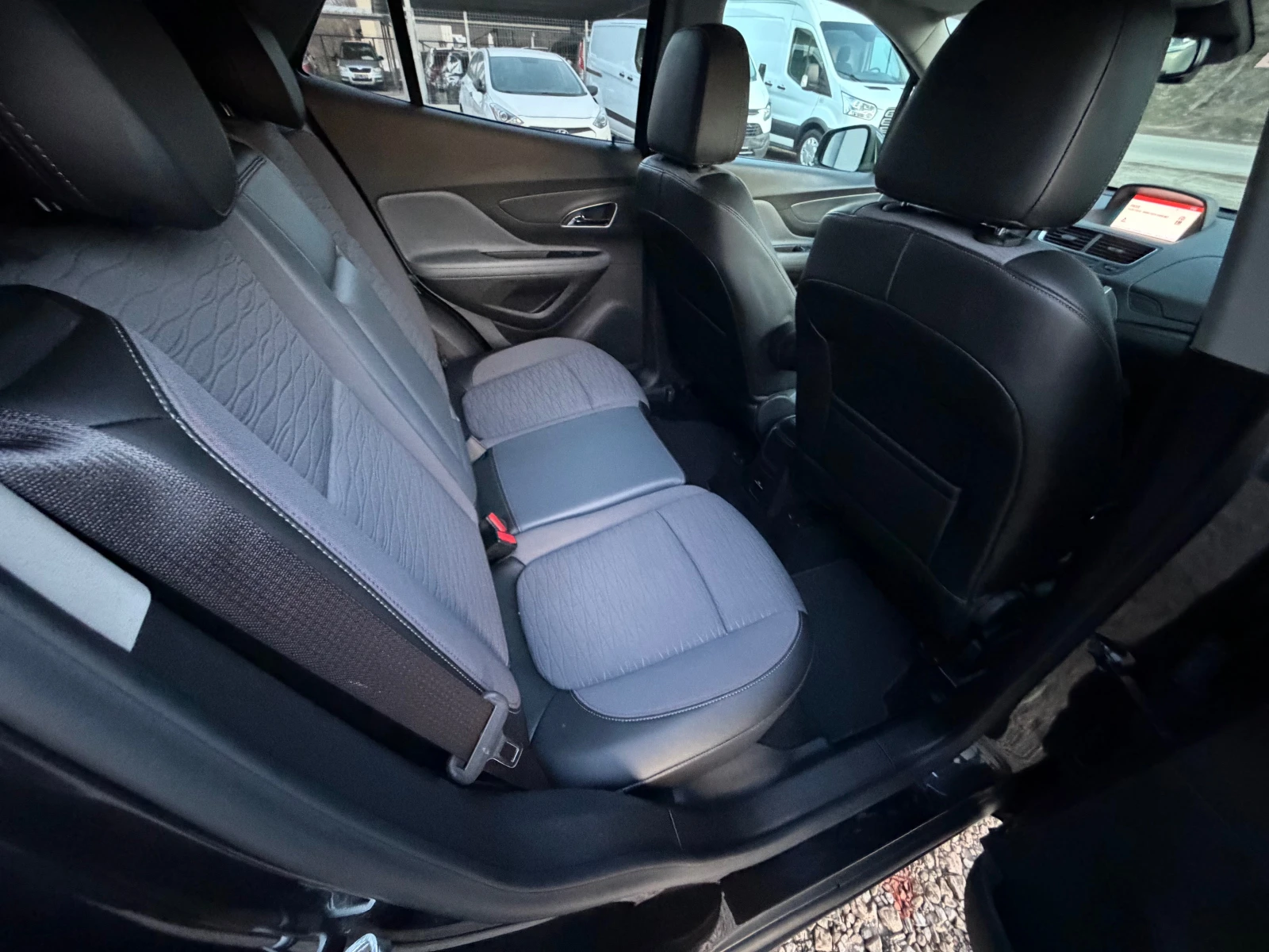 Opel Mokka 1.4BEZIN* GAZ* FULL* EVRO6 - изображение 9