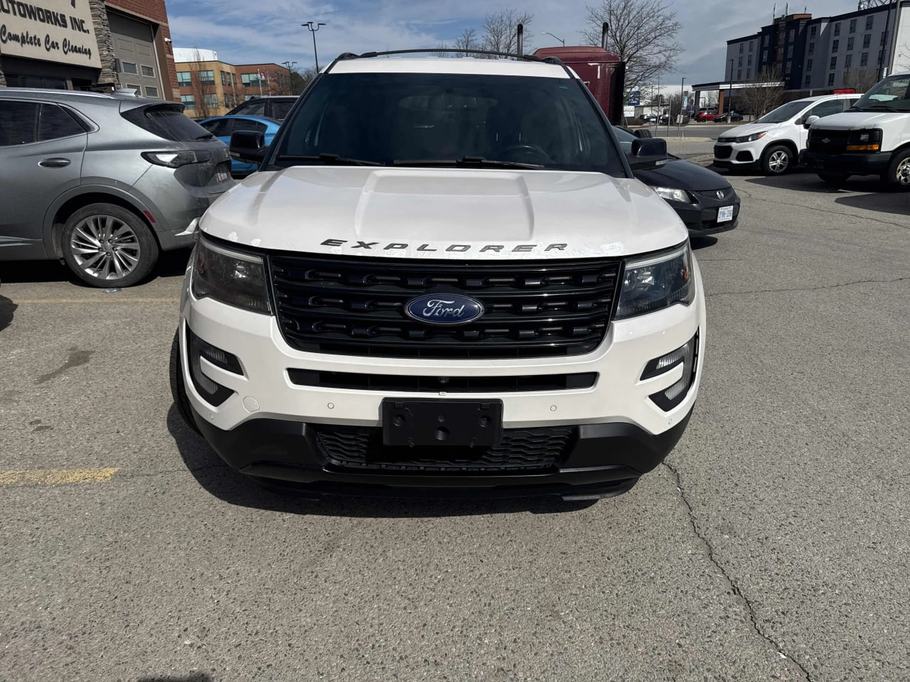 Ford Explorer * АВТО КРЕДИТ* ЦЕНА ДО БГ * СЕРВИЗНА ИСТОРИЯ * , снимка 5 - Автомобили и джипове - 53811699
