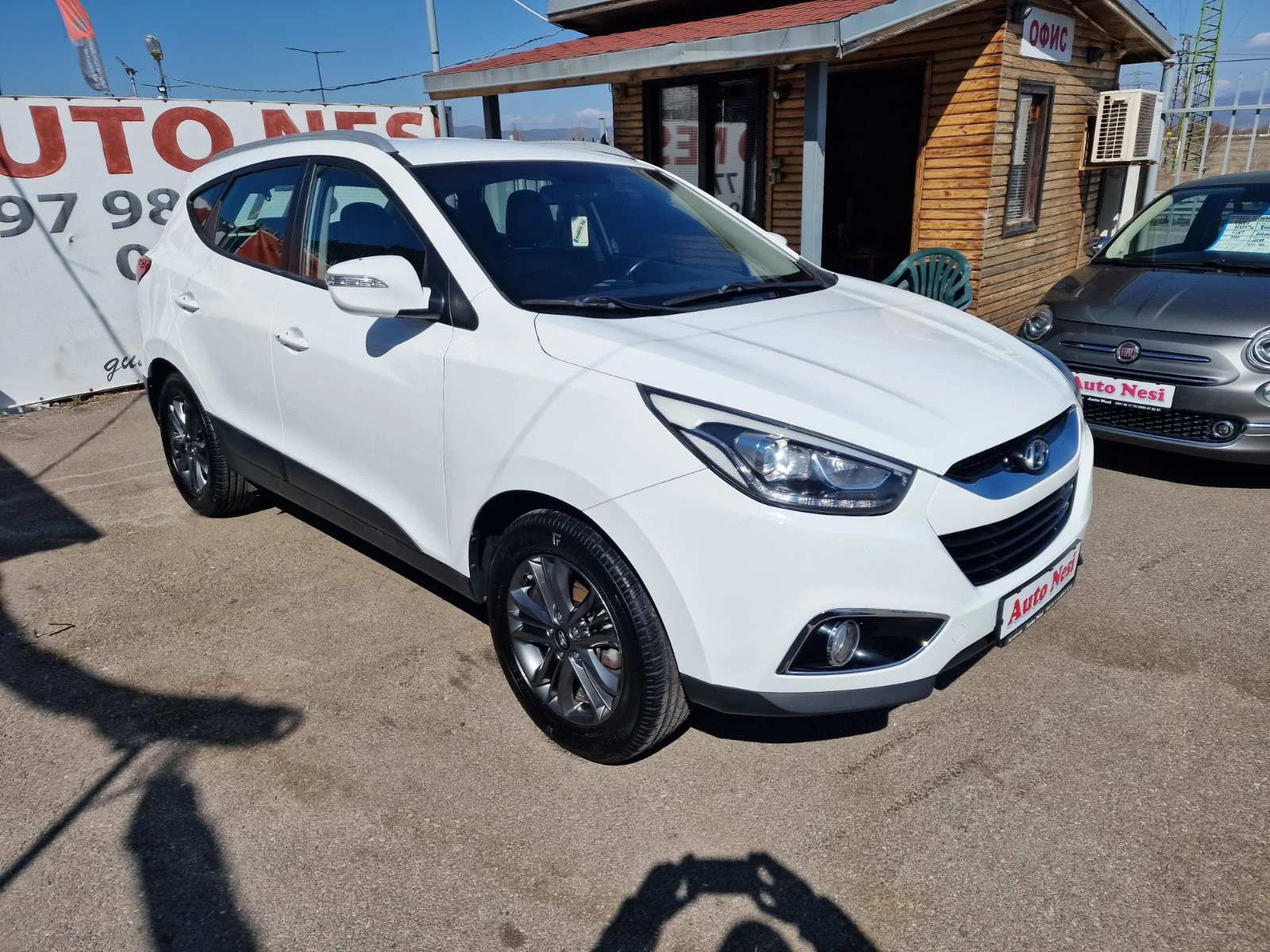 Hyundai IX35 1.7CRDI-NAVI-CAMERA-2015г.-FULL LED, снимка 2 - Автомобили и джипове - 53848365