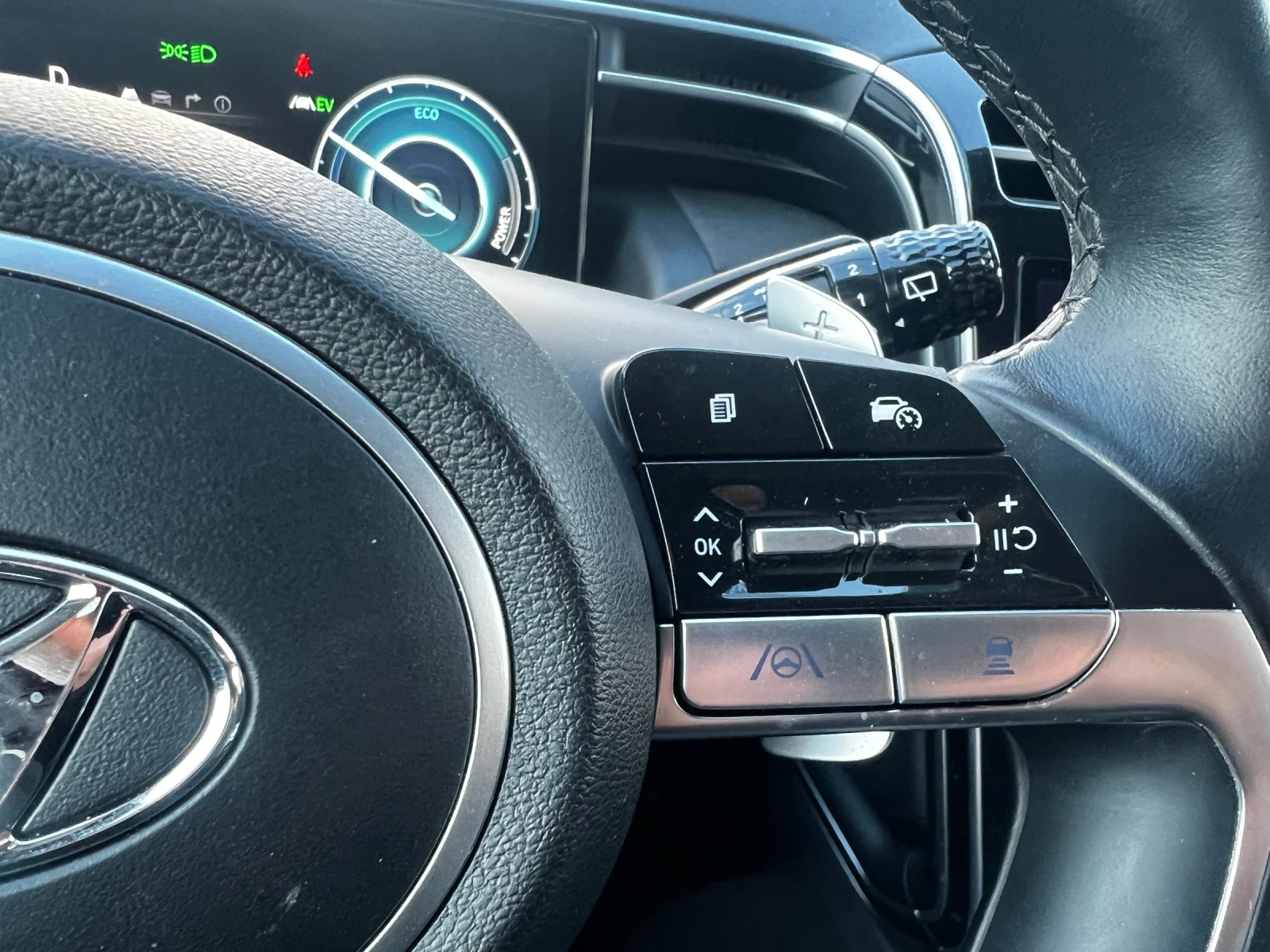 Hyundai Tucson Keyless, AWD, Distronic, Camera, снимка 15 - Автомобили и джипове - 54046489