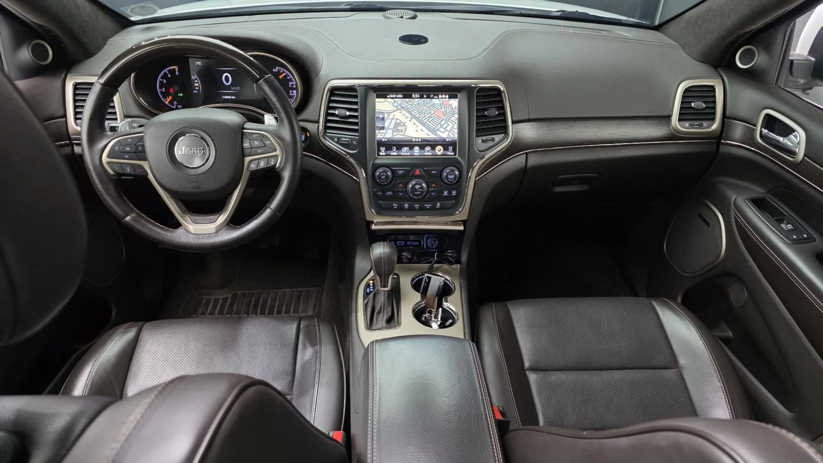 Jeep Grand cherokee SUMMIT / DISTRONIC / ОБДУХВАНЕ / ПАНОРАМА      , снимка 8 - Автомобили и джипове - 54060498