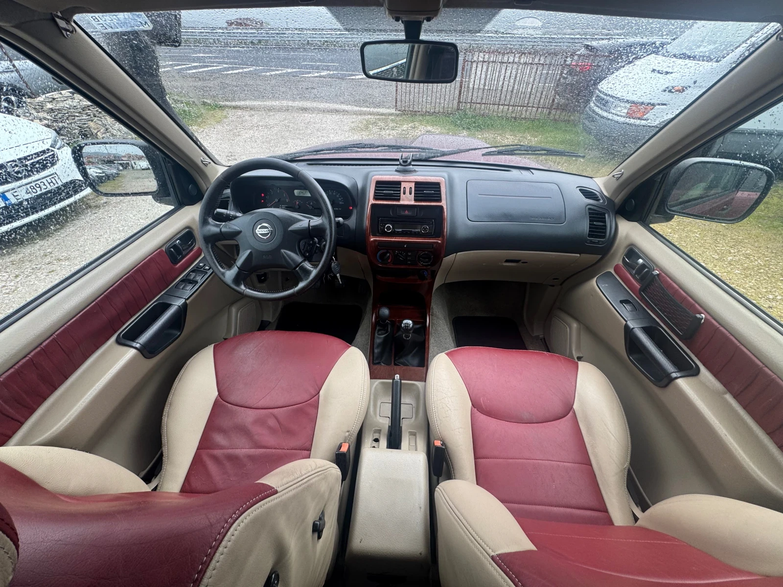 Nissan Terrano 3.0TDI 4x4 7местен Климатик, снимка 11 - Автомобили и джипове - 54205584