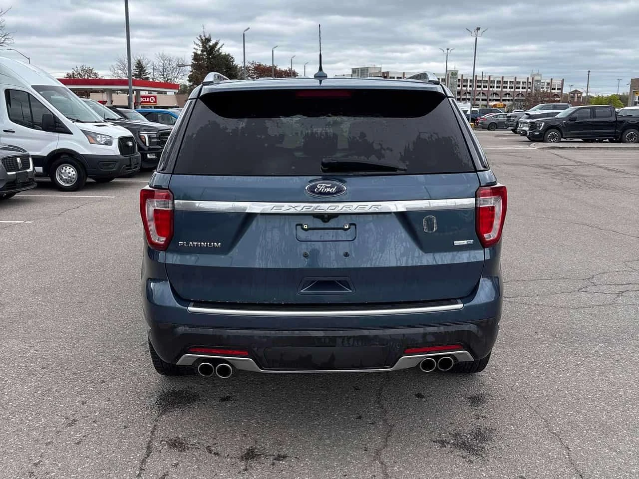 Ford Explorer * Platinum * 360 * ОБДУХВАНЕ * NAVI, снимка 4 - Автомобили и джипове - 54562783