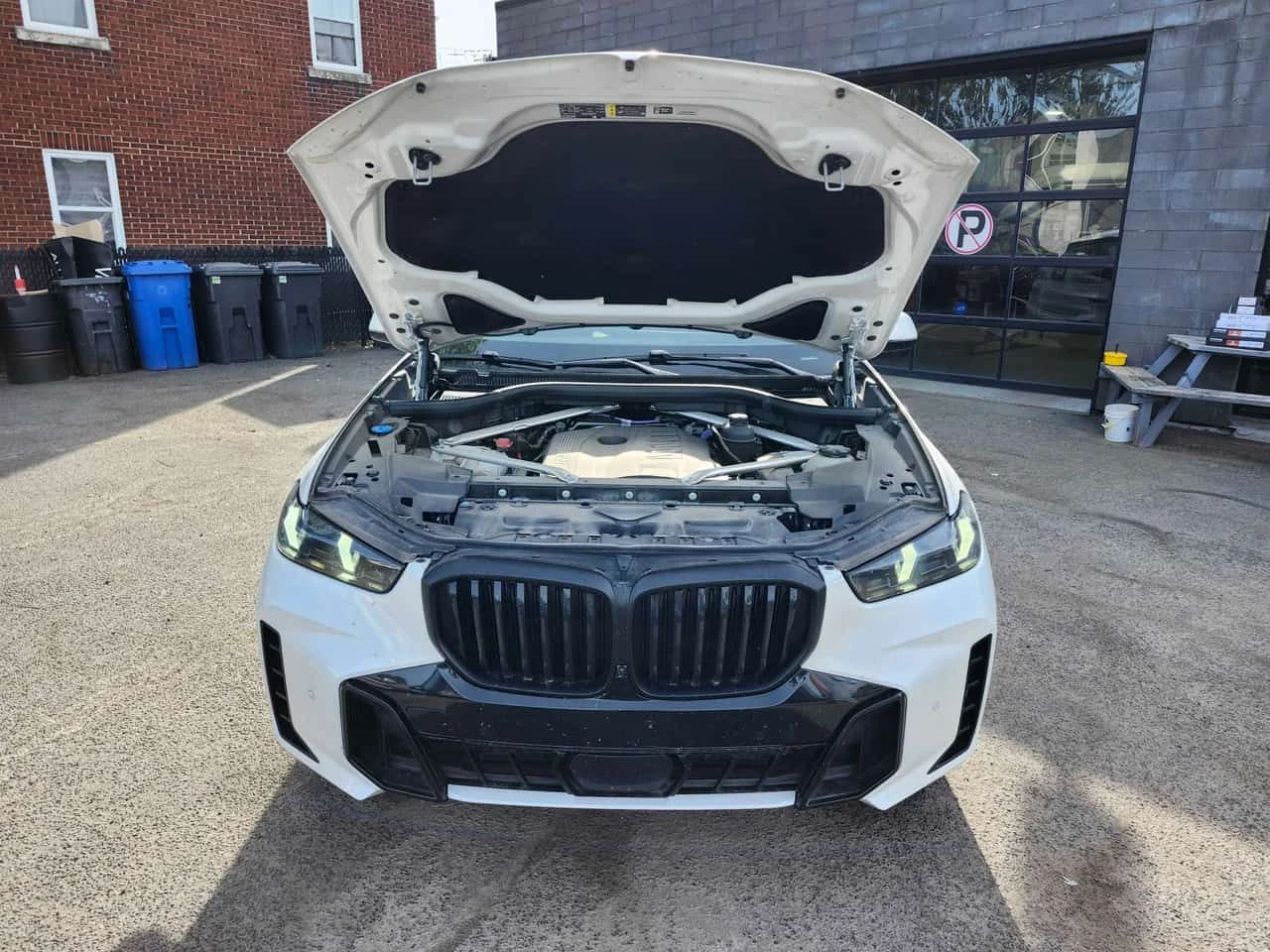 BMW X5 * xDrive40i * DISTRONIC* HARMAN/KARDON* 360КАМЕРИ*, снимка 14 - Автомобили и джипове - 54678969