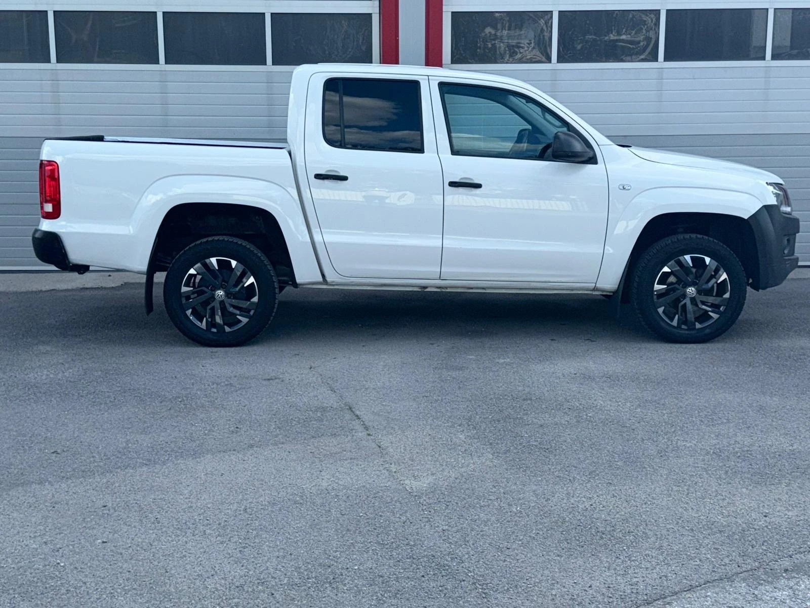 VW Amarok 2.0TDI NAVI KLIMATRONIK EVRO 5B ЛИЗИНГ!!!, снимка 7 - Автомобили и джипове - 54822554