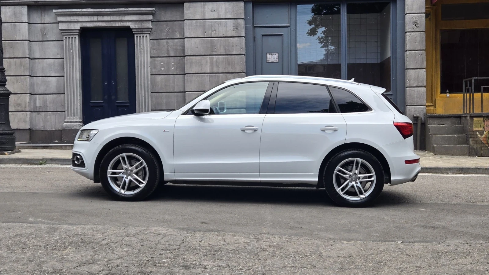 Audi Q5 3.0 TFSI, снимка 9 - Автомобили и джипове - 55101264