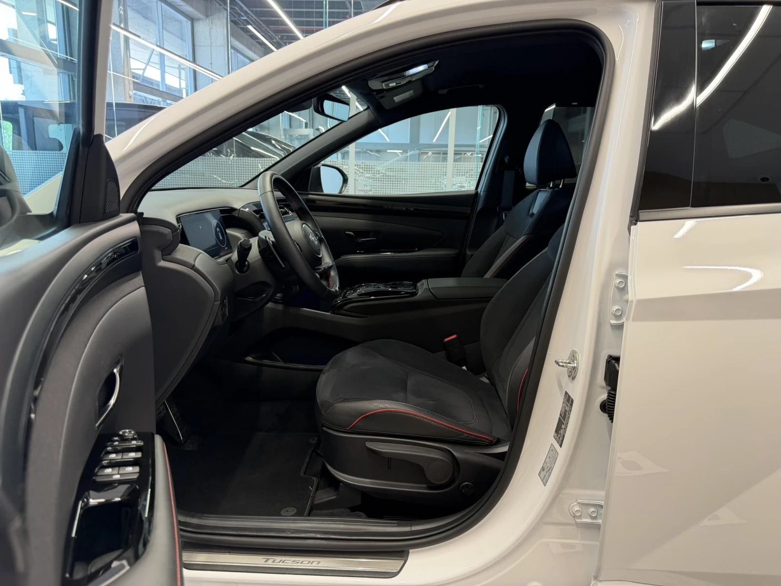 Hyundai Tucson EXCLUSIVE N LINE HYBRID, снимка 15 - Автомобили и джипове - 55217277