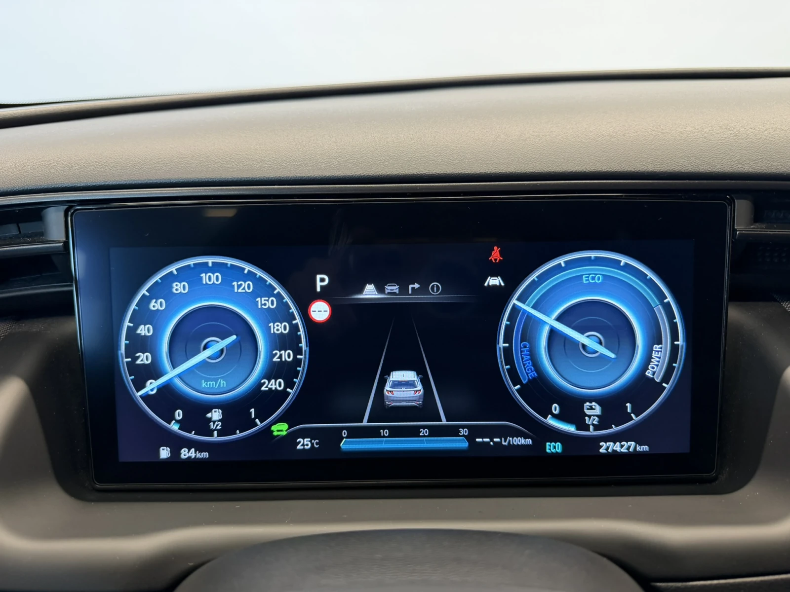 Hyundai Tucson EXCLUSIVE N LINE HYBRID, снимка 12 - Автомобили и джипове - 55217277