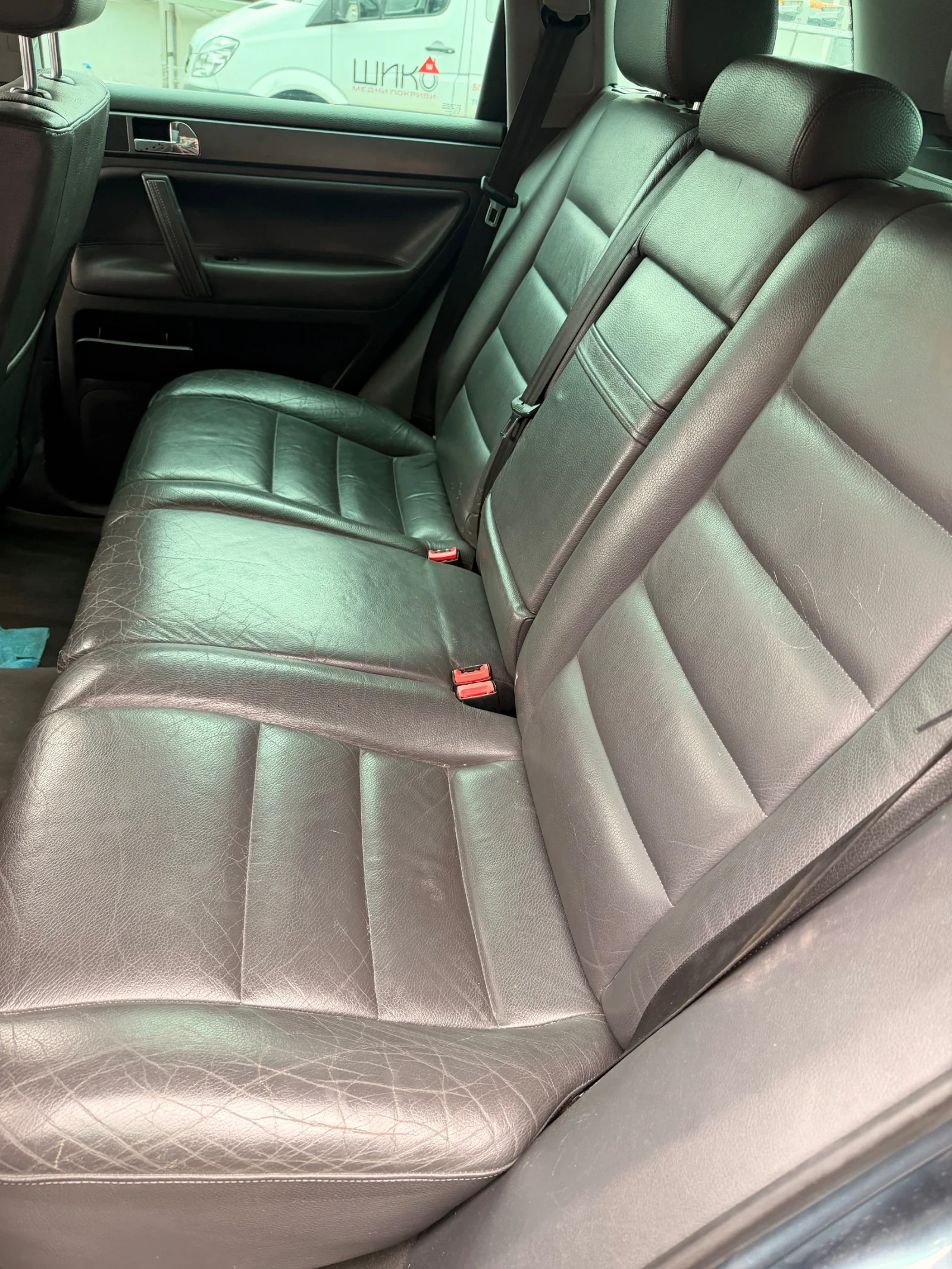 VW Touareg, снимка 7 - Автомобили и джипове - 56085174