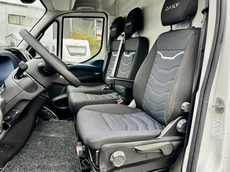 Iveco 35S18 Daily= L4H3= HI-MATIC= CAMERA= PARK SENSOR, снимка 11 - Бусове и автобуси - 51978427