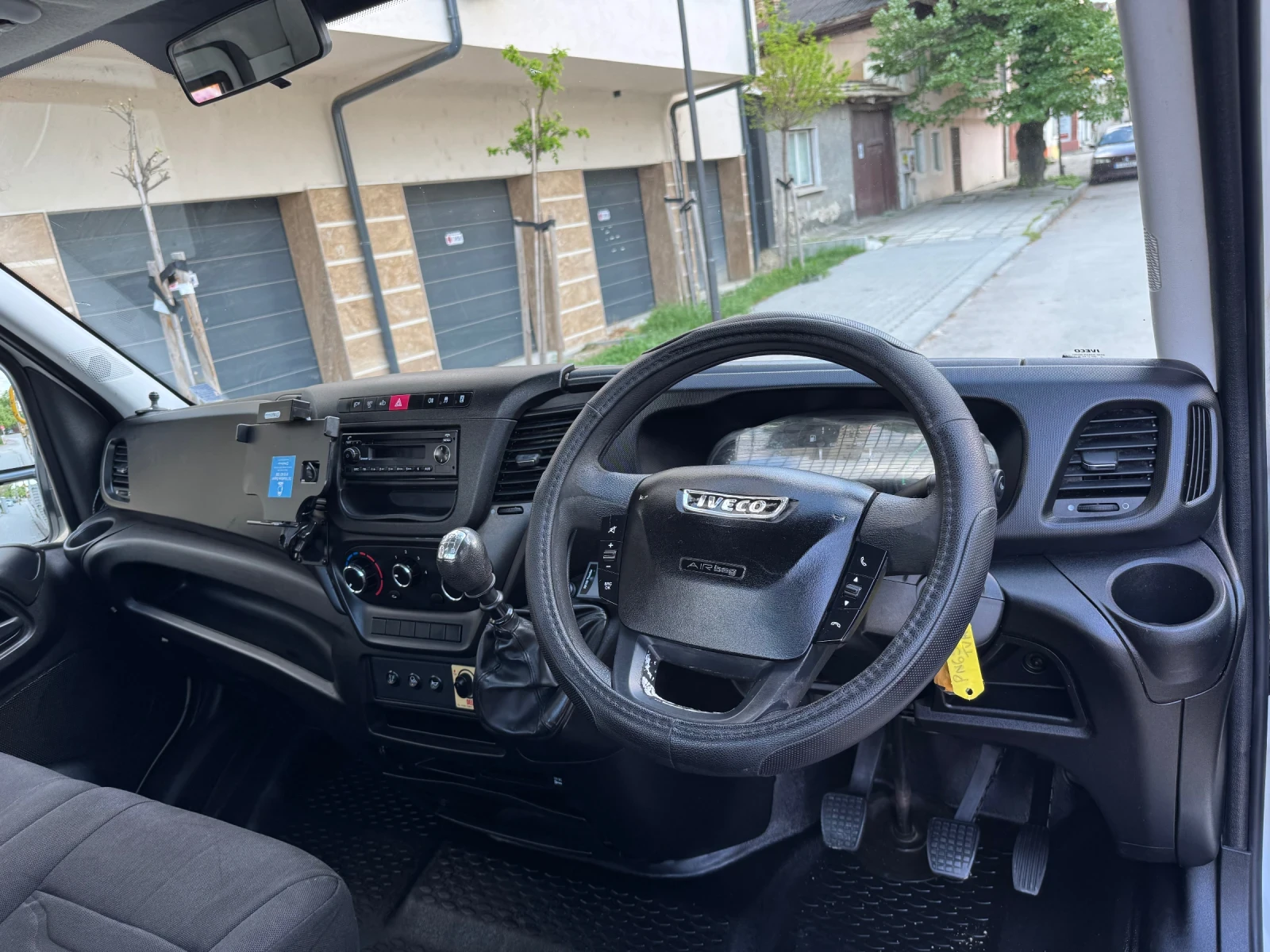 Iveco 35c13 Ел.падащ борд Euro 5 - изображение 10