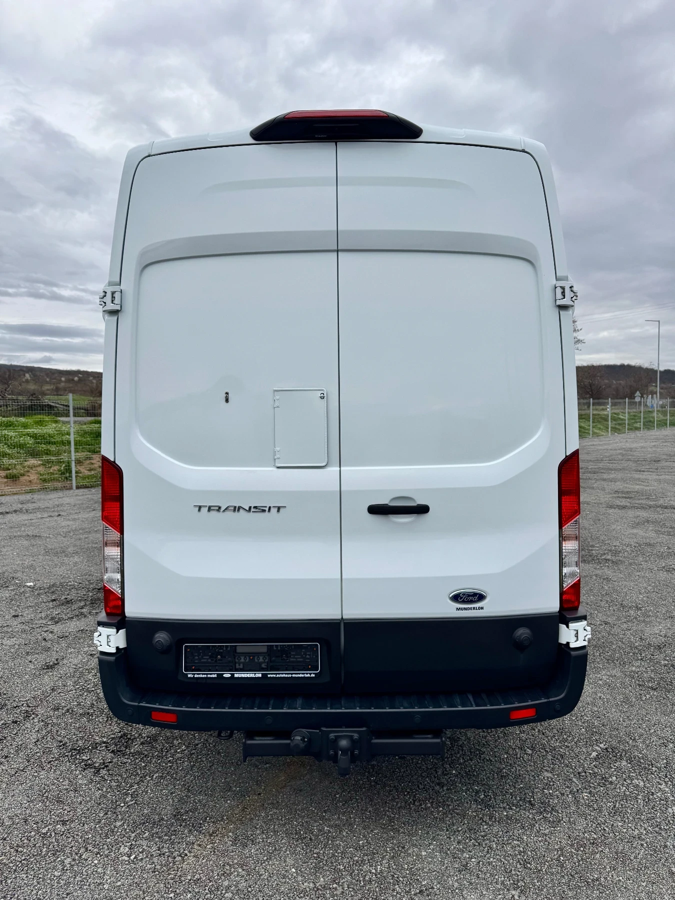 Ford Transit 2.0 Maxi EURO 6, Клима, 3.5т на Теглич, КАТО НОВ!, снимка 6 - Бусове и автобуси - 54034033