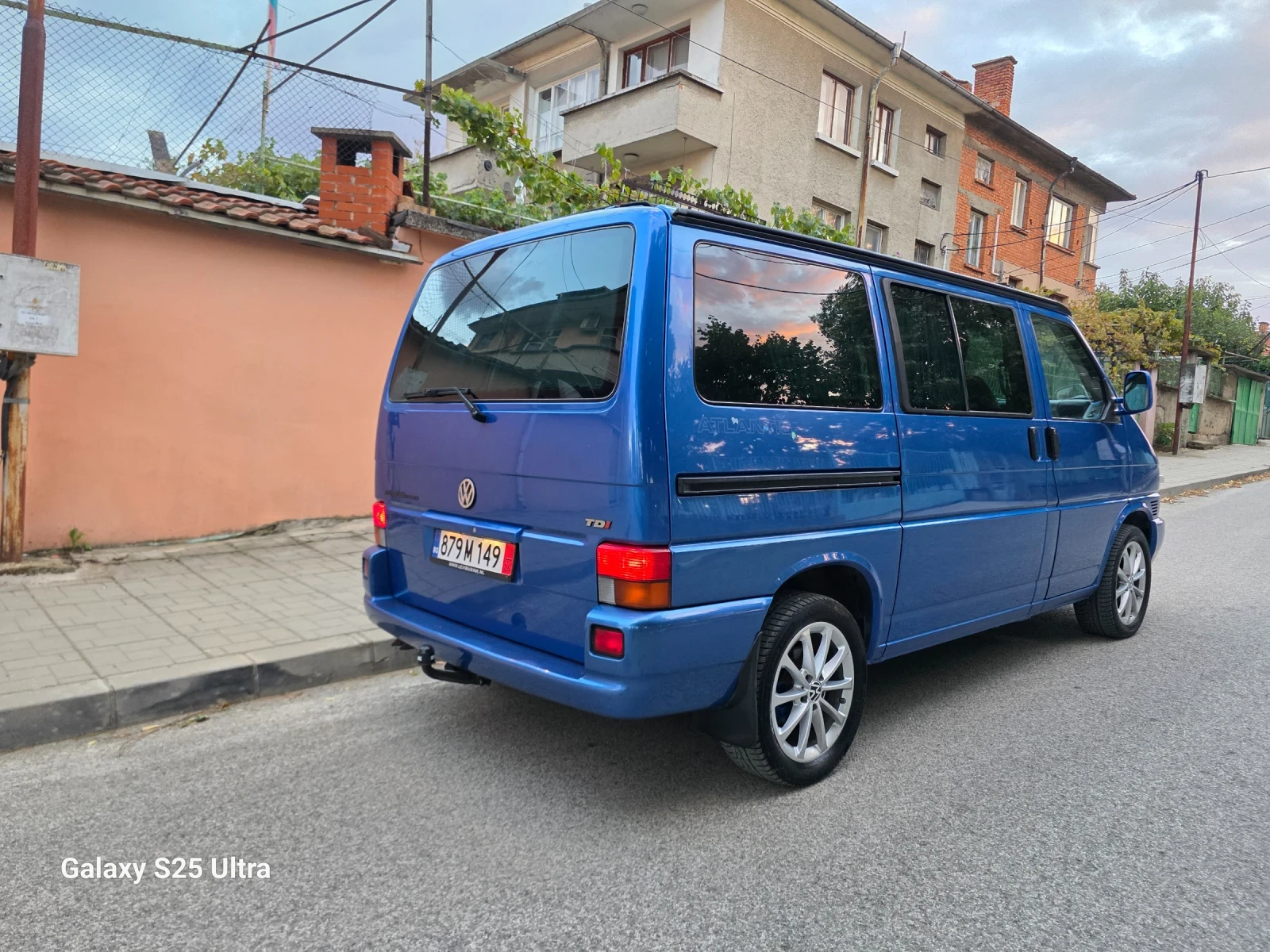 VW Multivan 2.5TDI.102KC.ATLANTIS.KLIMATRONIJ, снимка 5 - Бусове и автобуси - 56352766