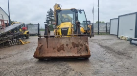 Багер Komatsu WB93R-5, снимка 3