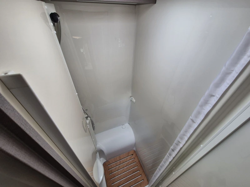 Кемпер HYMER / ERIBA НОВ!Etrusco 6.9 Type-X Solar, Clima, Booster, , снимка 10 - Каравани и кемпери - 50341363