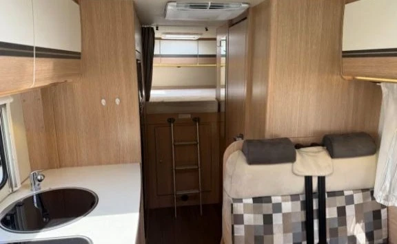 Кемпер Fiat Ducato, снимка 13 - Каравани и кемпери - 54956193