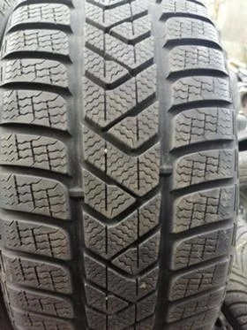 Гуми Зимни 225/40R18, снимка 6